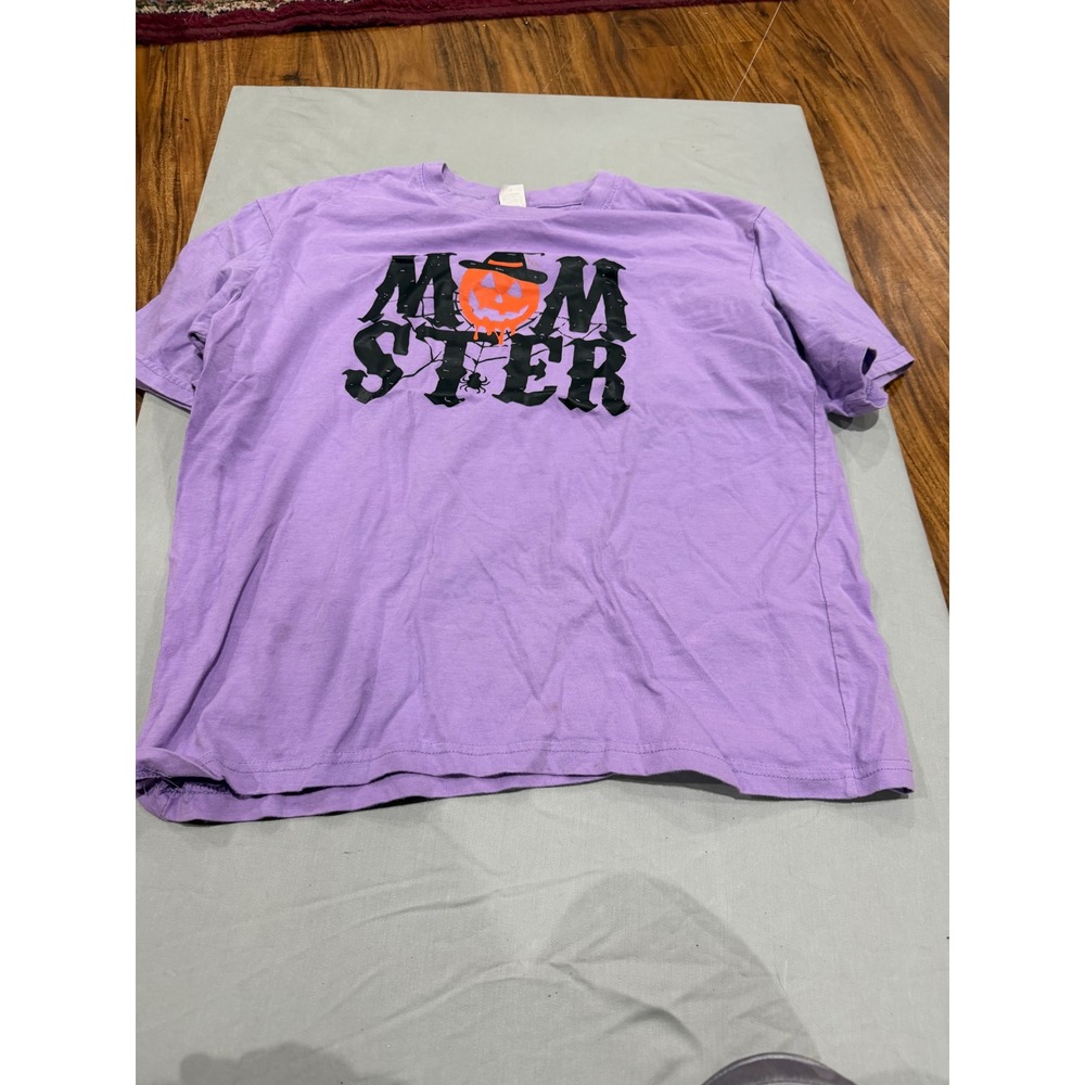Halloween Womens Unbranded Momster Graphic T-Shirt L Purple